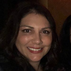 Meet your Posher, Elizabeth